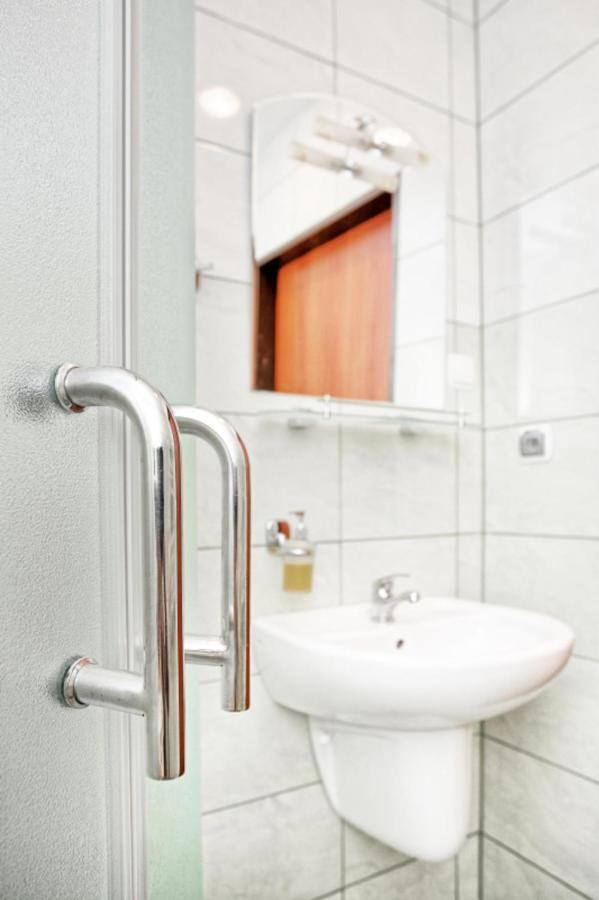 Hotel Best Inn Bydgoszcz Bilik gambar